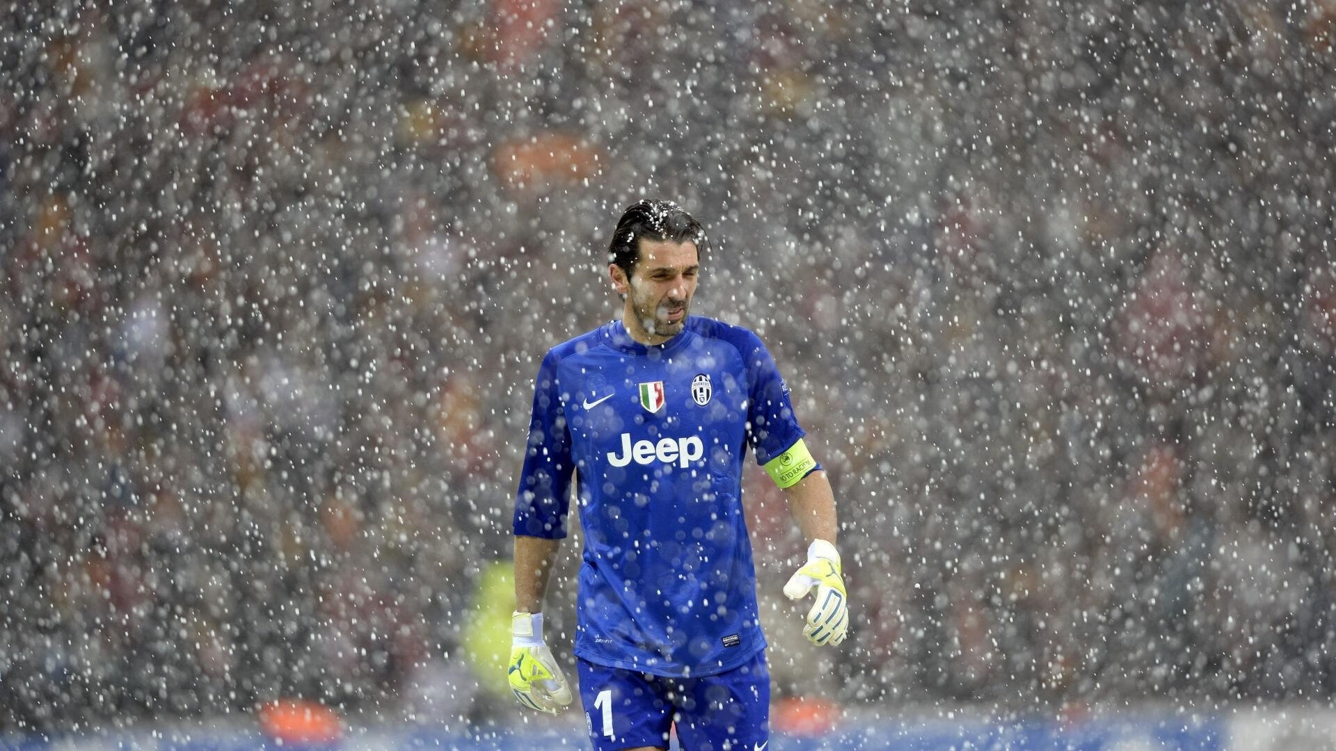 詹姆斯状态火爆,亚运会首回合对阵曼城,北京国安力争逆转